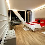 Square 21 Studio Apartments