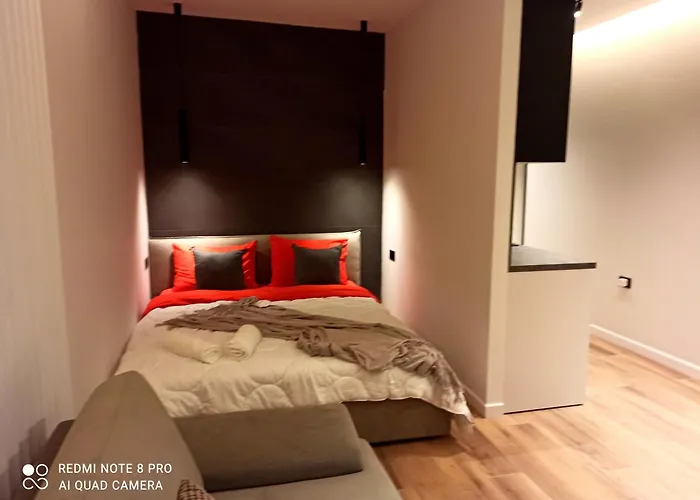 Square 21 Studio Apartments