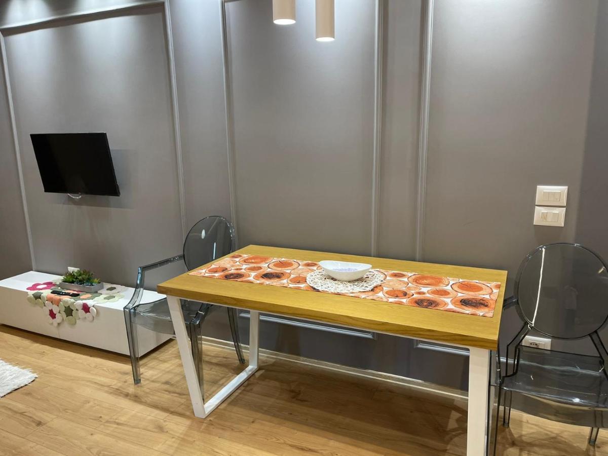 Square 21 Apartament *