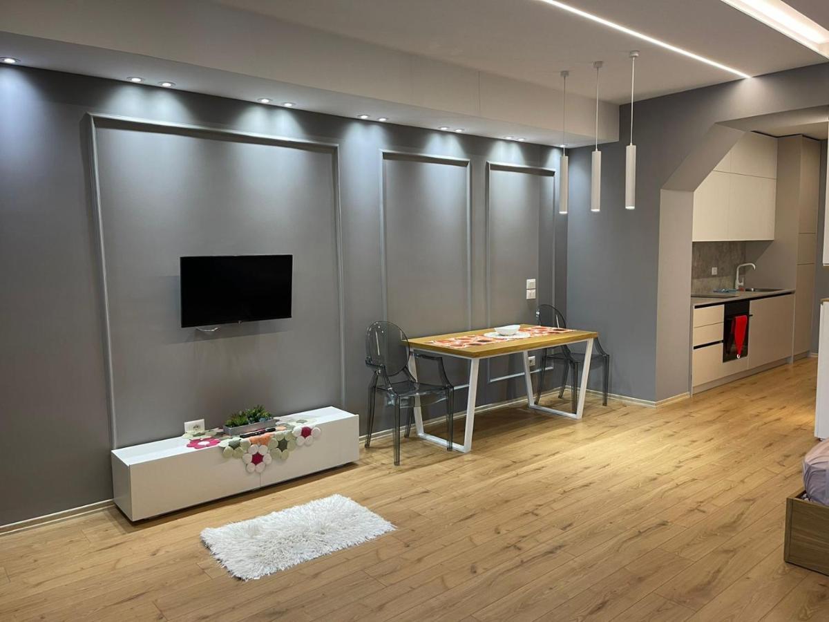 Apartament Square 21 Tirana