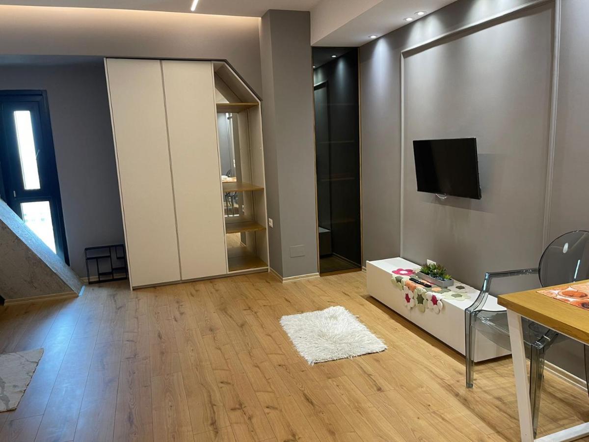 Apartament Square 21
